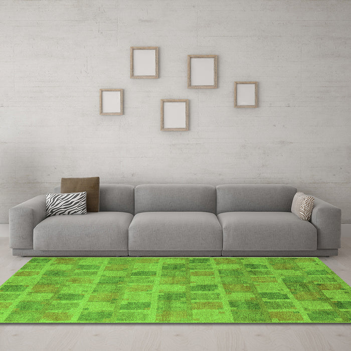 Machine Washable Abstract Green Modern Area Rugs in a Living Room,, wshabs5572grn