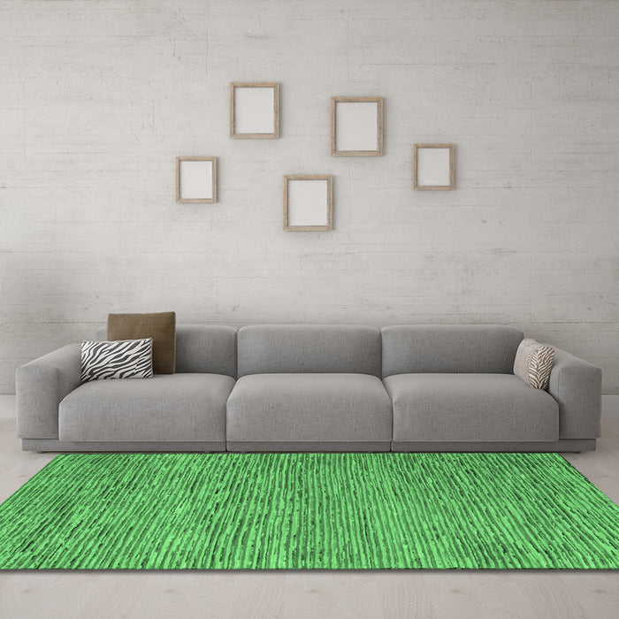 Machine Washable Abstract Emerald Green Modern Area Rugs in a Living Room,, wshabs5581emgrn