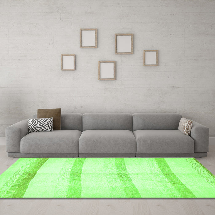Machine Washable Solid Green Modern Area Rugs in a Living Room,, wshabs5595grn