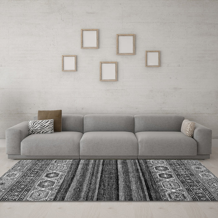 Machine Washable Abstract Gray Modern Rug in a Living Room,, wshabs559gry