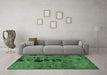 Machine Washable Oriental Emerald Green Modern Area Rugs in a Living Room,, wshabs5603emgrn