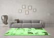 Machine Washable Oriental Green Modern Area Rugs in a Living Room,, wshabs5604grn