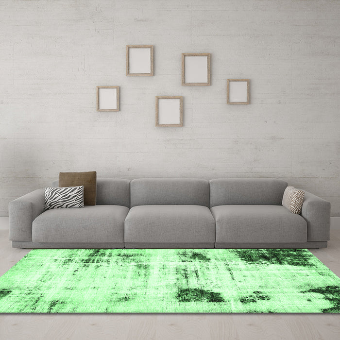 Machine Washable Oriental Emerald Green Modern Area Rugs in a Living Room,, wshabs5604emgrn