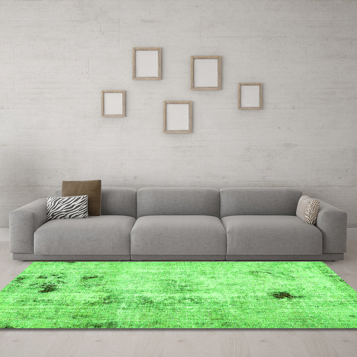 Machine Washable Solid Green Modern Area Rugs in a Living Room,, wshabs5605grn