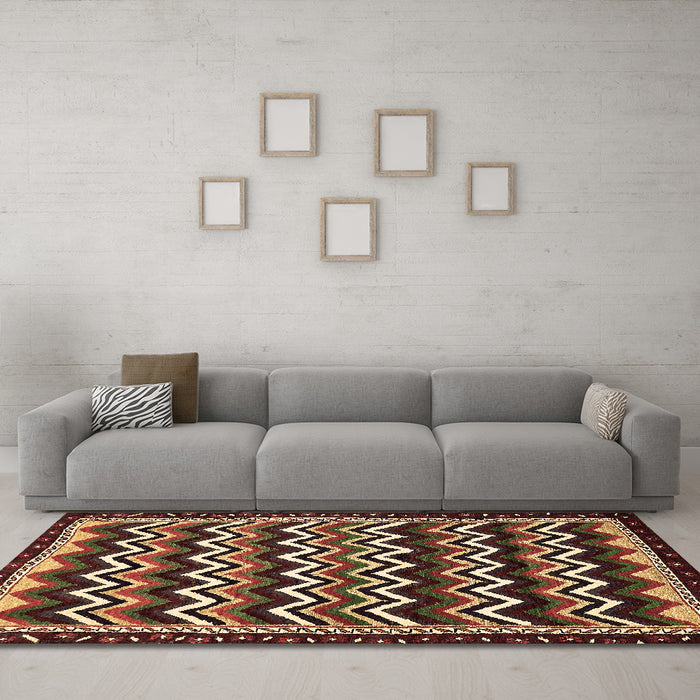 Machine Washable Abstract Brown Modern Rug in a Living Room,, wshabs5609brn