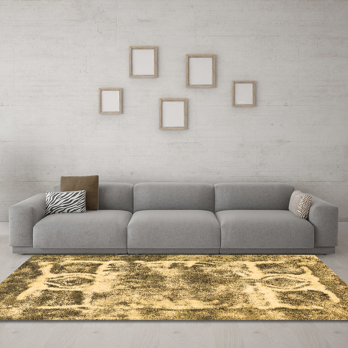 Machine Washable Abstract Brown Modern Rug in a Living Room,, wshabs560brn