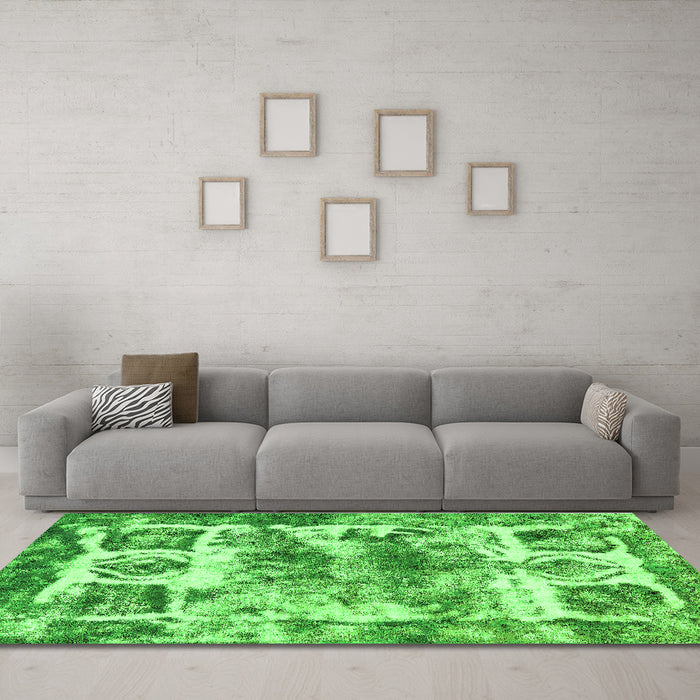 Machine Washable Abstract Green Modern Area Rugs in a Living Room,, wshabs560grn