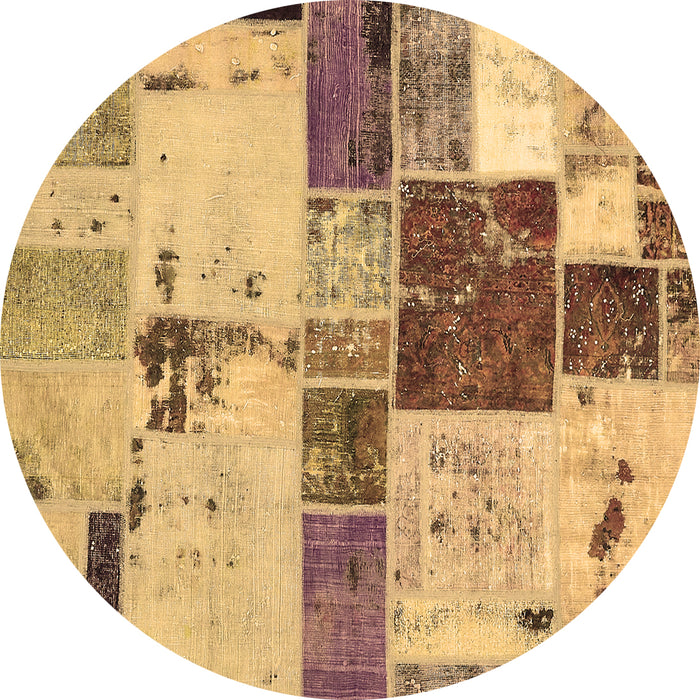 Round Machine Washable Patchwork Brown Transitional Rug, wshabs5615brn