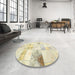 Round Machine Washable Abstract Gold Rug in a Office, wshabs5620