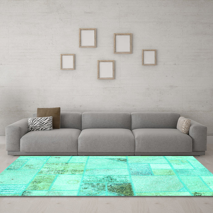 Machine Washable Patchwork Turquoise Transitional Area Rugs in a Living Room,, wshabs5620turq