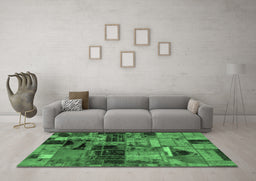 Machine Washable Patchwork Emerald Green Transitional Area Rugs in a Living Room,, wshabs5624emgrn