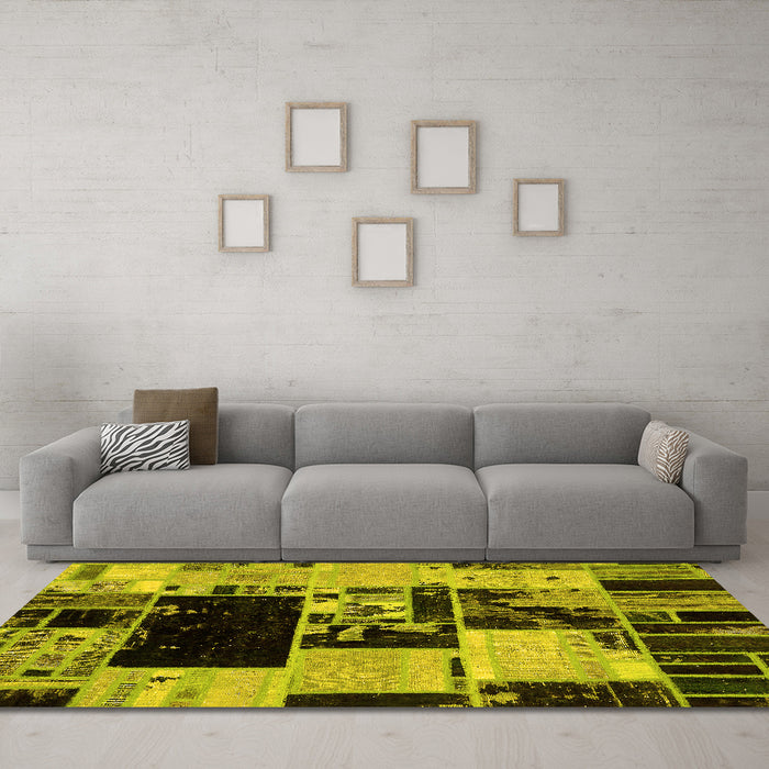 Machine Washable Patchwork Yellow Transitional Rug in a Living Room, wshabs5625yw