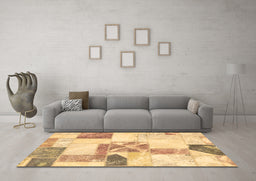 Machine Washable Patchwork Brown Transitional Rug in a Living Room,, wshabs5627brn