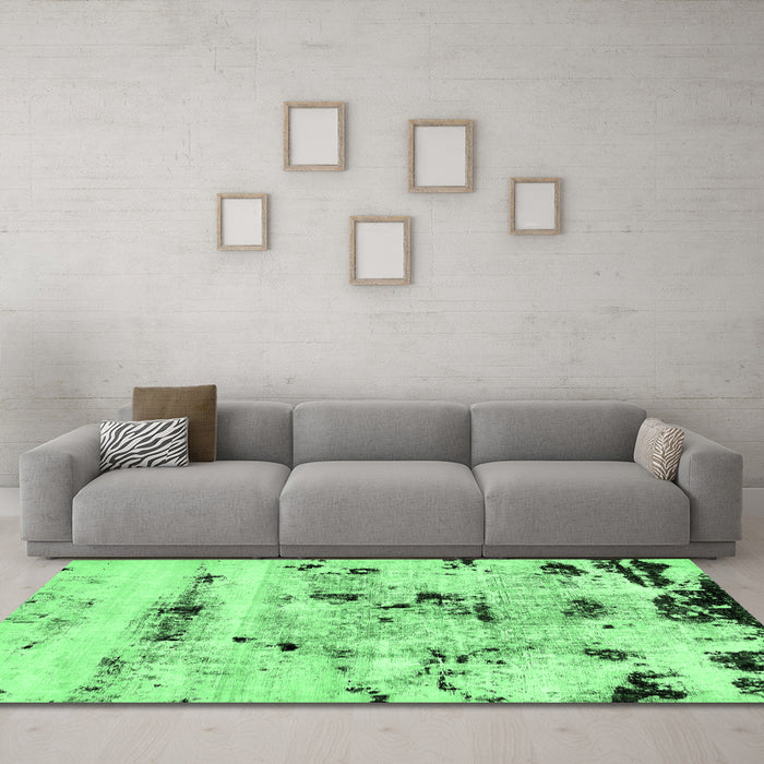 Machine Washable Abstract Emerald Green Modern Area Rugs in a Living Room,, wshabs5631emgrn