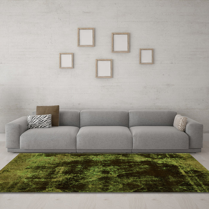 Machine Washable Abstract Green Modern Area Rugs in a Living Room,, wshabs5633grn