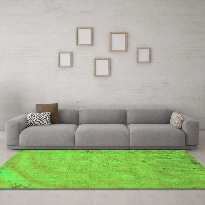 Machine Washable Abstract Green Modern Area Rugs in a Living Room,, wshabs5640grn