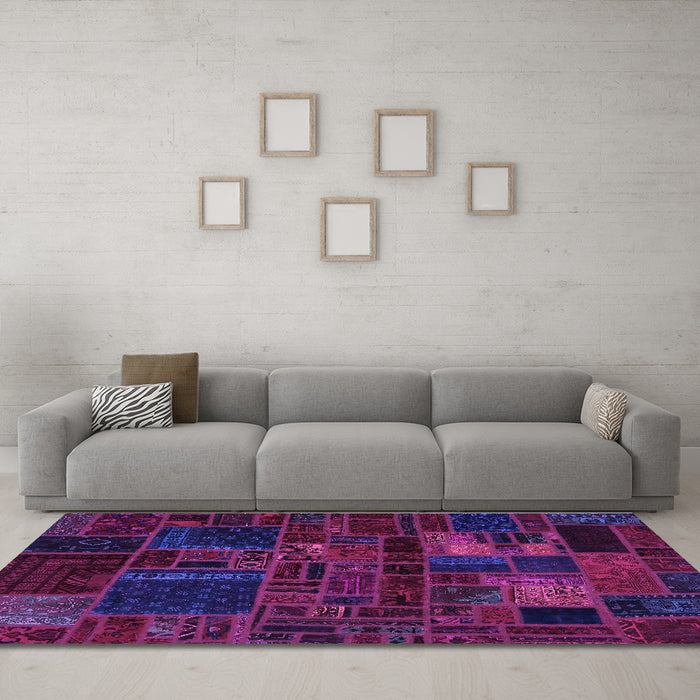 Machine Washable Oriental Purple Modern Area Rugs in a Living Room, wshabs5645pur