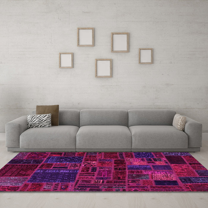 Machine Washable Oriental Pink Modern Rug in a Living Room, wshabs5645pnk