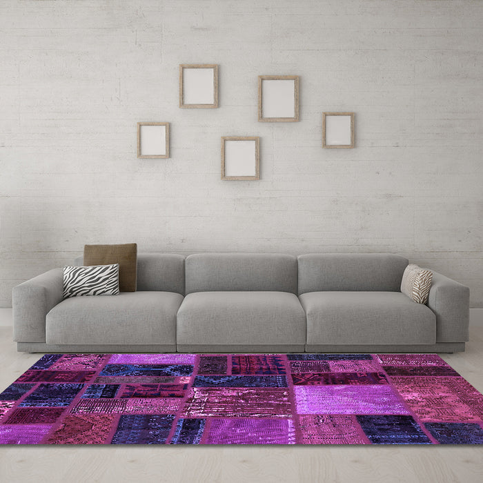 Machine Washable Oriental Purple Modern Area Rugs in a Living Room, wshabs5646pur