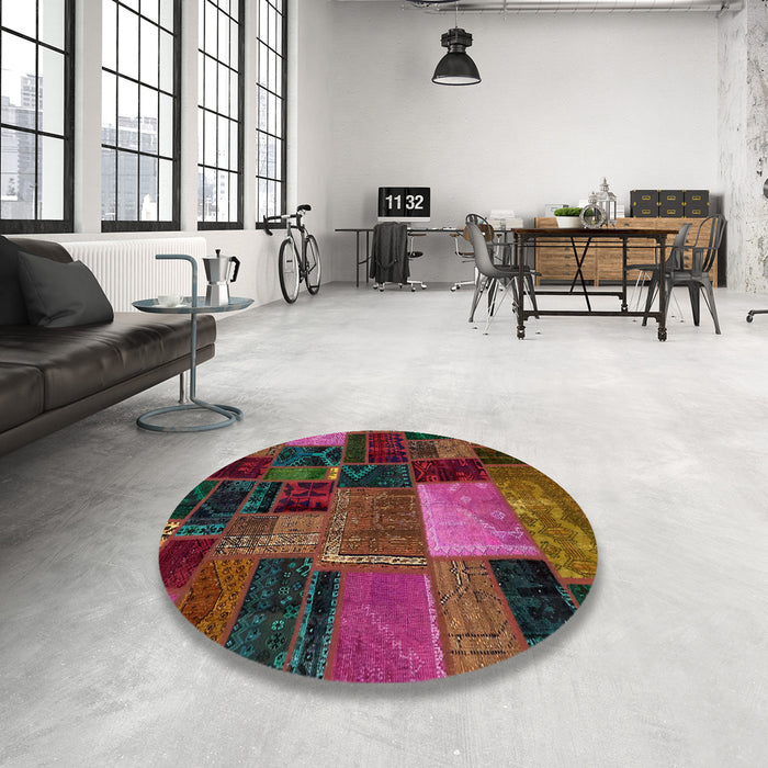 Round Abstract Brown Oriental Rug in a Office, abs5646