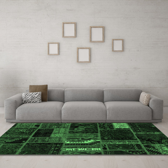 Machine Washable Oriental Emerald Green Modern Area Rugs in a Living Room,, wshabs5647emgrn