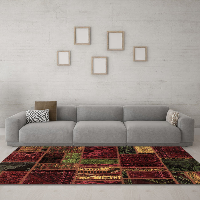 Machine Washable Oriental Brown Modern Rug in a Living Room,, wshabs5647brn