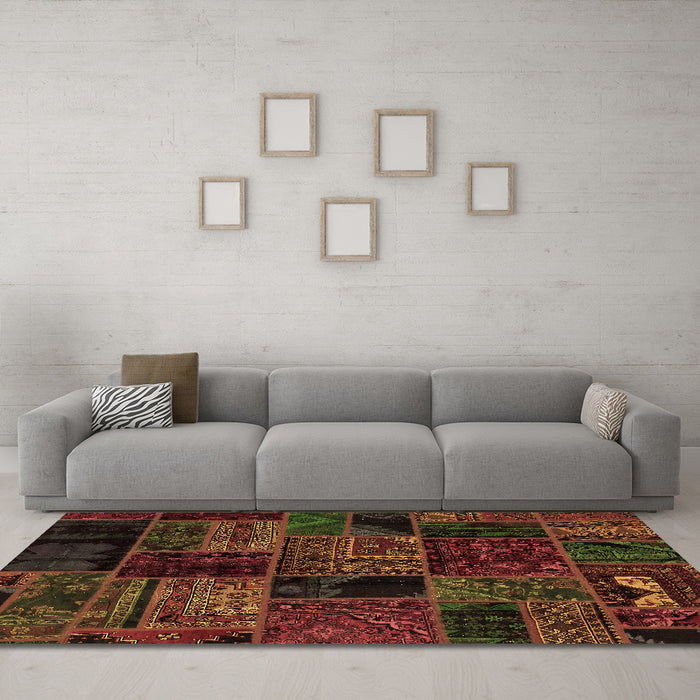 Machine Washable Oriental Brown Modern Rug in a Living Room,, wshabs5648brn