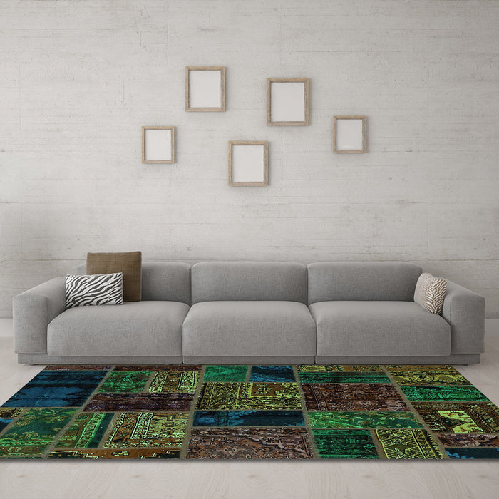 Machine Washable Oriental Turquoise Modern Area Rugs in a Living Room,, wshabs5648turq