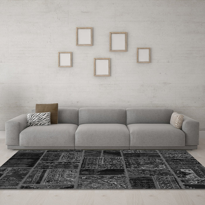 Machine Washable Oriental Gray Modern Rug in a Living Room,, wshabs5648gry