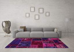 Machine Washable Oriental Pink Modern Rug in a Living Room, wshabs5649pnk