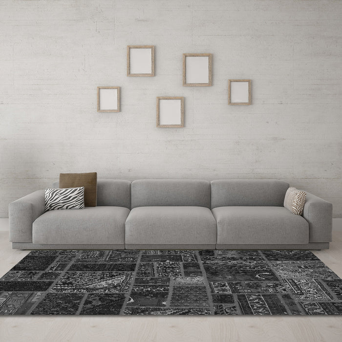 Machine Washable Oriental Gray Modern Rug in a Living Room,, wshabs5654gry