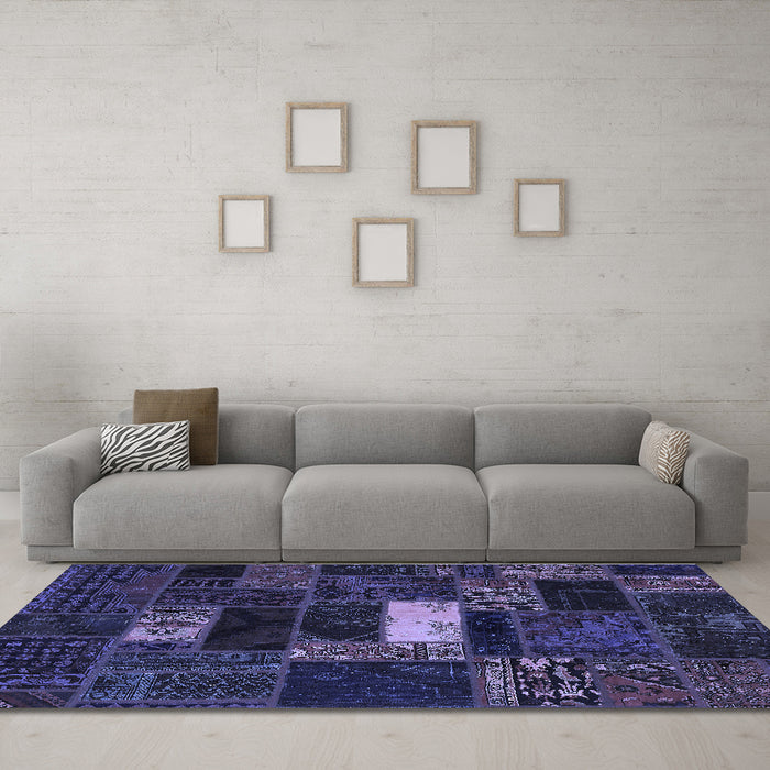 Machine Washable Oriental Blue Modern Rug in a Living Room, wshabs5656blu