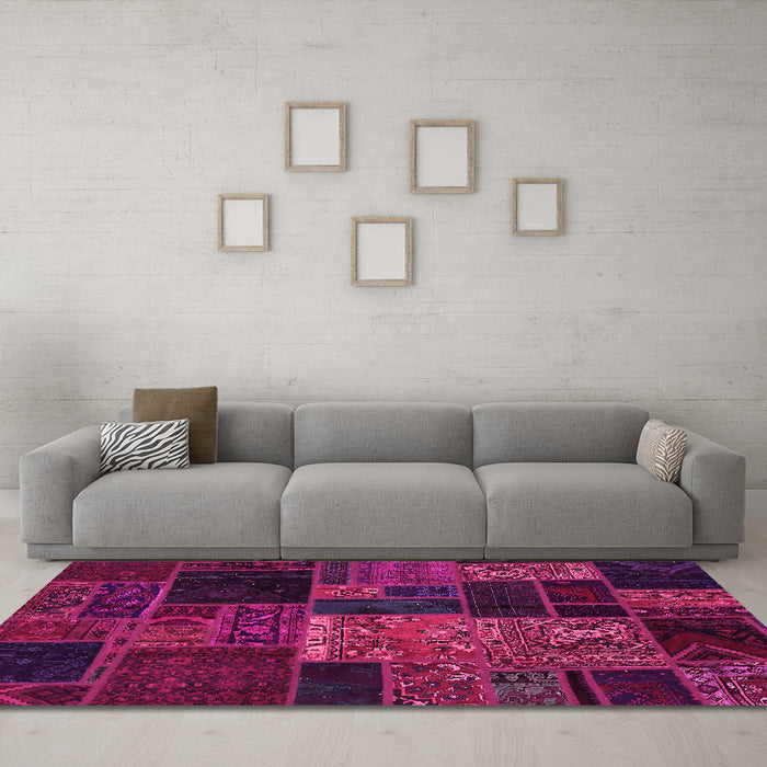 Machine Washable Oriental Pink Modern Rug in a Living Room, wshabs5658pnk