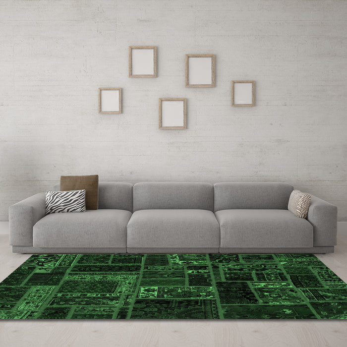 Machine Washable Oriental Emerald Green Modern Area Rugs in a Living Room,, wshabs5661emgrn