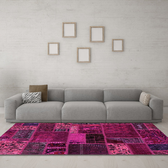 Machine Washable Oriental Pink Modern Rug in a Living Room, wshabs5662pnk