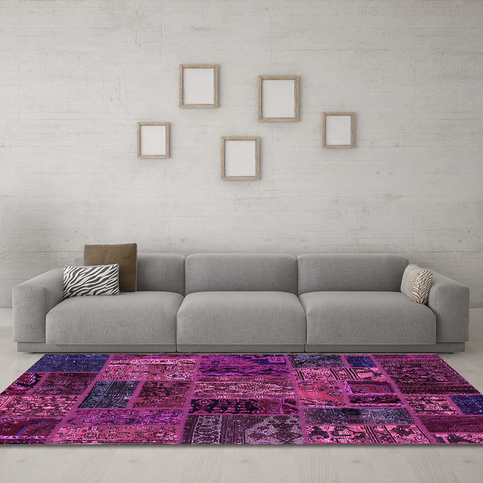 Machine Washable Oriental Purple Modern Area Rugs in a Living Room, wshabs5663pur