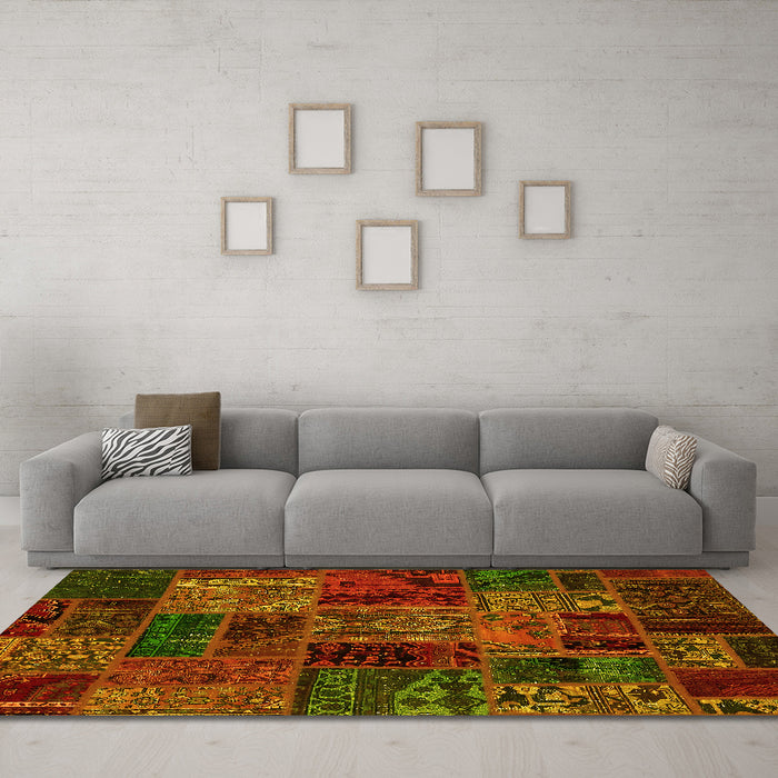 Machine Washable Oriental Yellow Modern Rug in a Living Room, wshabs5663yw