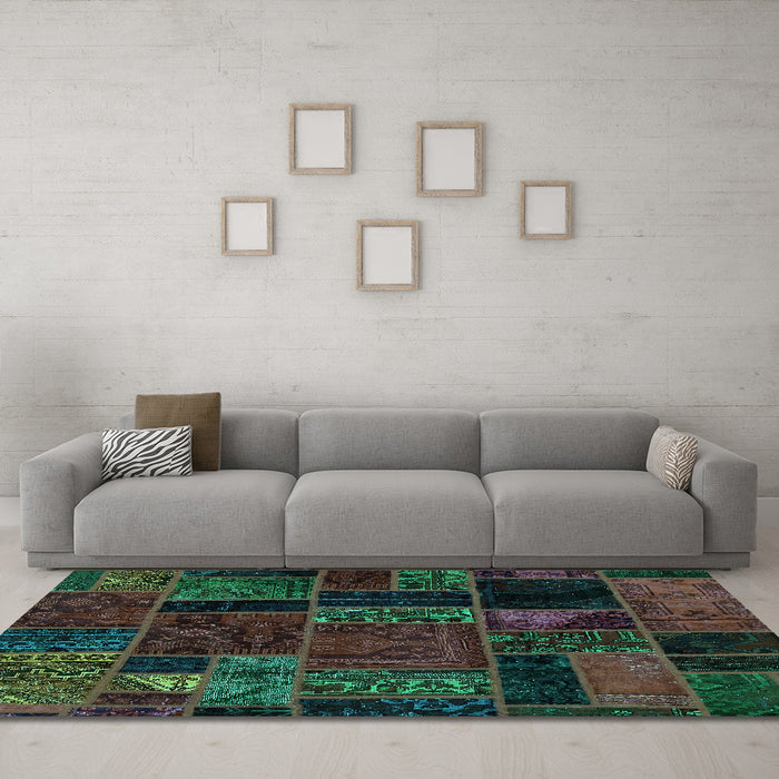 Machine Washable Oriental Turquoise Modern Area Rugs in a Living Room,, wshabs5664turq