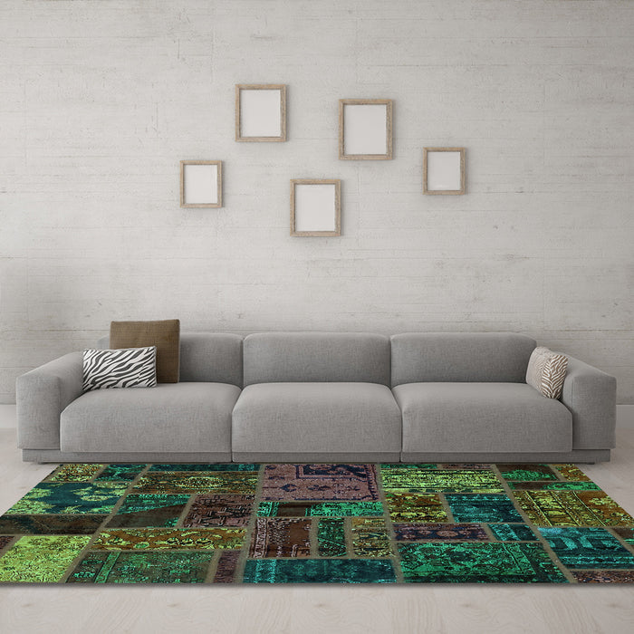 Machine Washable Oriental Turquoise Modern Area Rugs in a Living Room,, wshabs5666turq