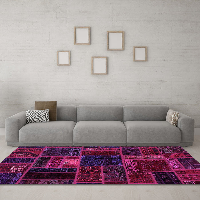Machine Washable Oriental Pink Modern Rug in a Living Room, wshabs5668pnk