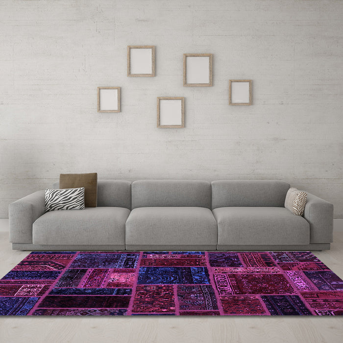 Machine Washable Oriental Purple Modern Area Rugs in a Living Room, wshabs5668pur