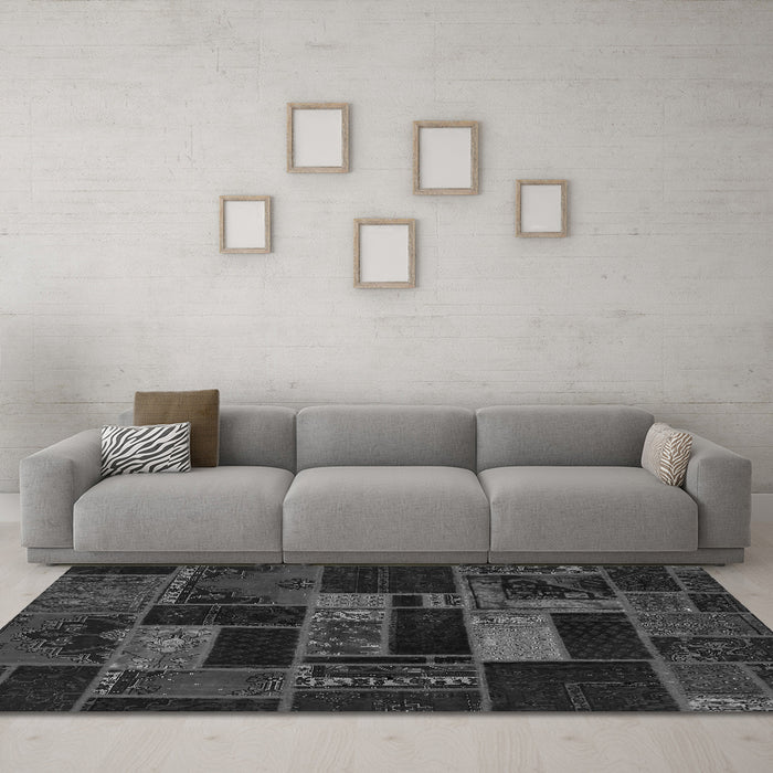 Machine Washable Oriental Gray Modern Rug in a Living Room,, wshabs5673gry