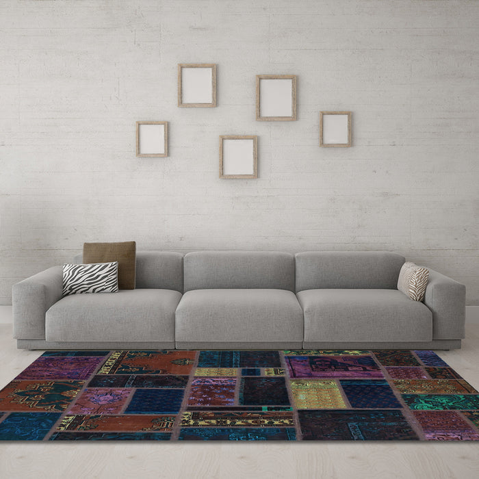 Machine Washable Oriental Light Blue Modern Rug in a Living Room, wshabs5673lblu