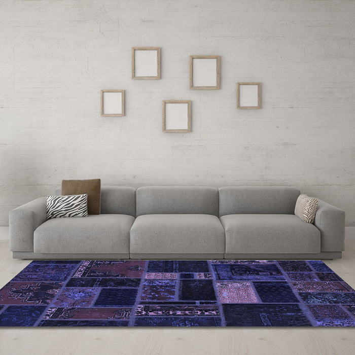 Machine Washable Oriental Blue Modern Rug in a Living Room, wshabs5673blu