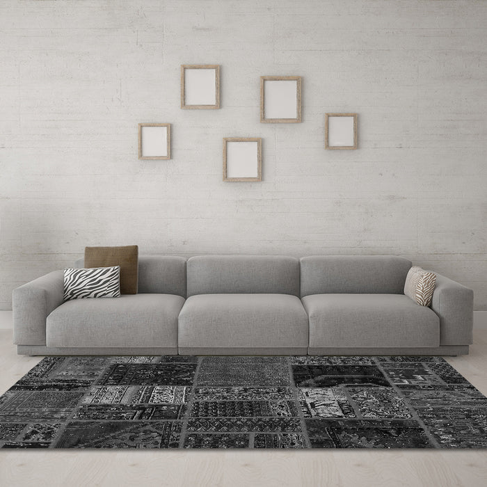 Machine Washable Oriental Gray Modern Rug in a Living Room,, wshabs5675gry