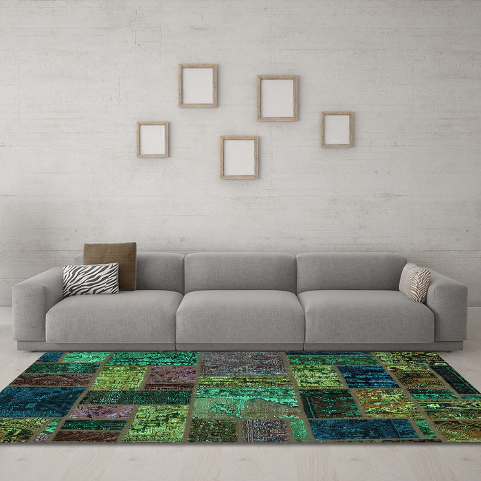 Machine Washable Oriental Turquoise Modern Area Rugs in a Living Room,, wshabs5676turq