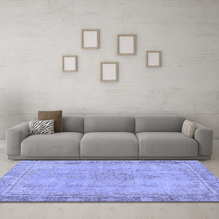 Machine Washable Oriental Blue Modern Rug in a Living Room, wshabs5678blu