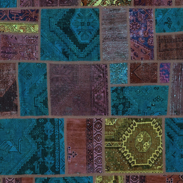 Patchwork Light Blue Transitional Rug, abs567lblu