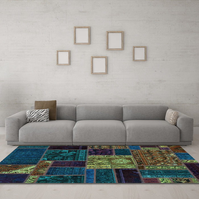 Machine Washable Patchwork Light Blue Transitional Rug in a Living Room, wshabs568lblu