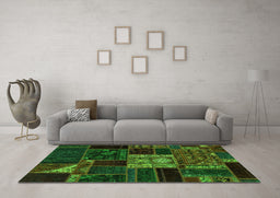 Machine Washable Patchwork Green Transitional Area Rugs in a Living Room,, wshabs568grn